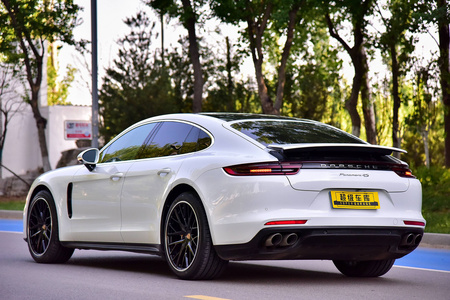 泰安二手保时捷Panamera 2017款 Panamera 4S