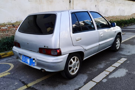 曲靖二手一汽夏利 2007款 A+ 1.0 两厢 手动