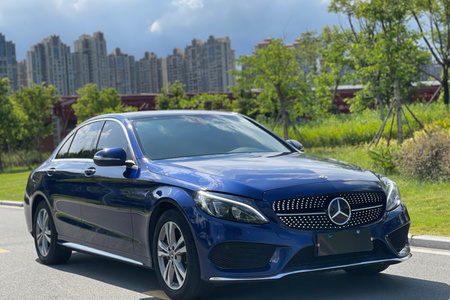 龙岩二手奔驰C级 2018款 C 200 L 运动轿车 成就特别版